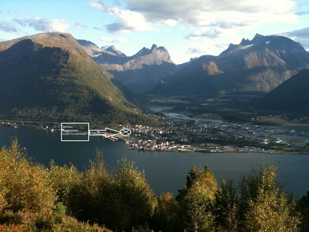 Villa Haudalan, Åndalsnes Exteriör bild